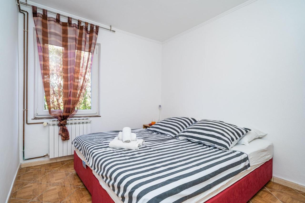 קאבטאט Apartmani Niki Zvekovica מראה חיצוני תמונה